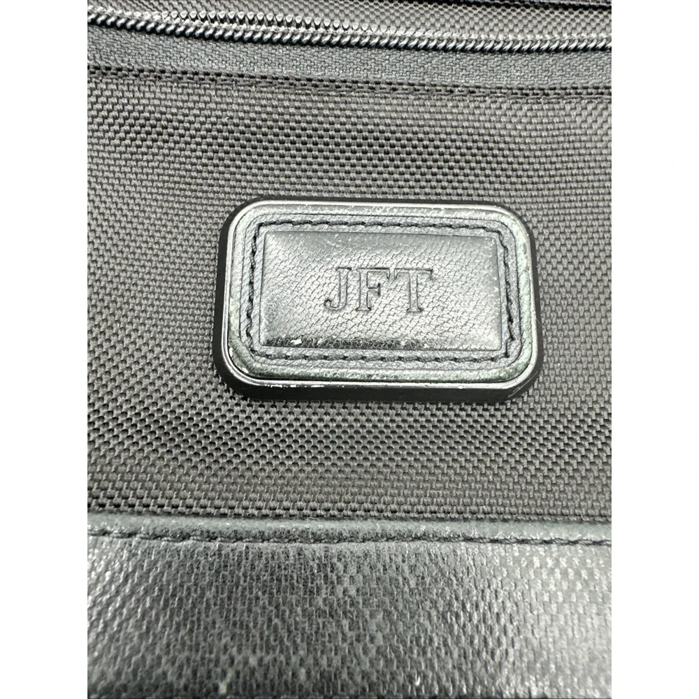 Tumi Alpha 2 Compact Large Screen Briefcase Laptop Bag Nylon Black 26114D2 Read